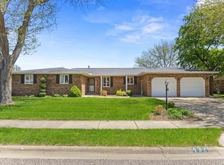 432 S Minnesota Ave, Morton, IL 61550