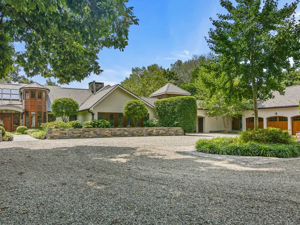 6 Fraser Road, Westport, CT 06880