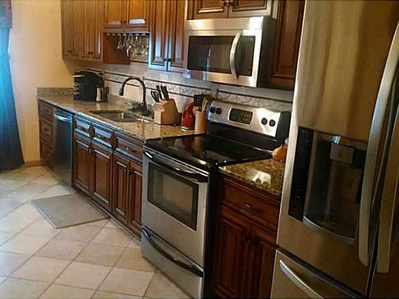 2nd image of 5621 Bull Run Ct
