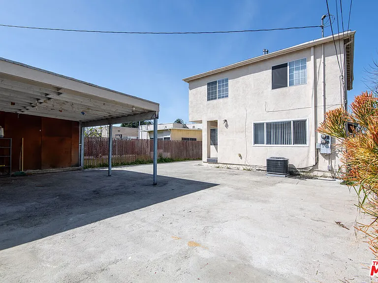 2134 S Cloverdale Ave — Photo 33