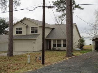 496 Lakeview Hbr, Onalaska, TX 77360