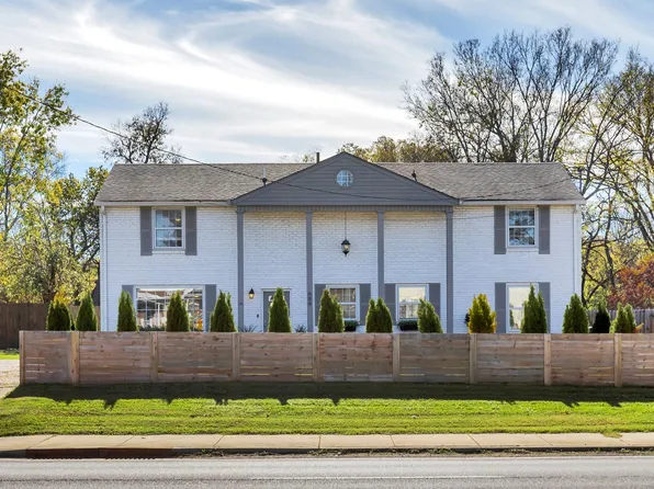689 Harding Pl, Nashville, TN 37211