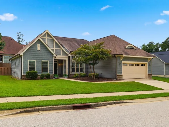 8029 Crookneck Dr, Angier, NC 27501