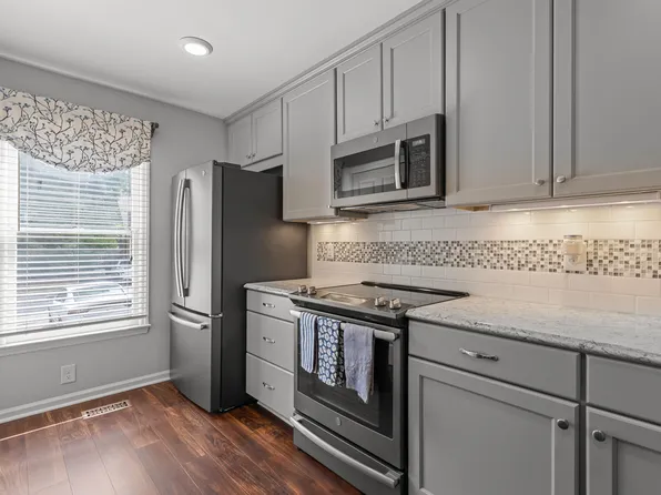 1815 Crystal Downs Ln, Raleigh, NC 27604