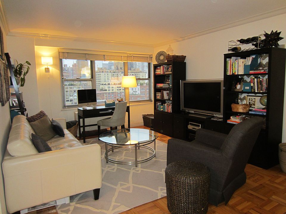 1st image of 360 E 72nd St APT A1604