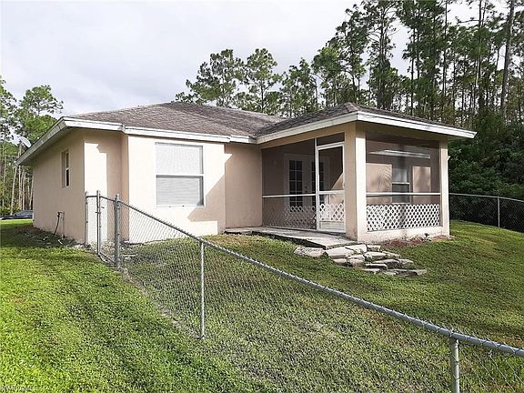 5th image of 685 Desoto Blvd S