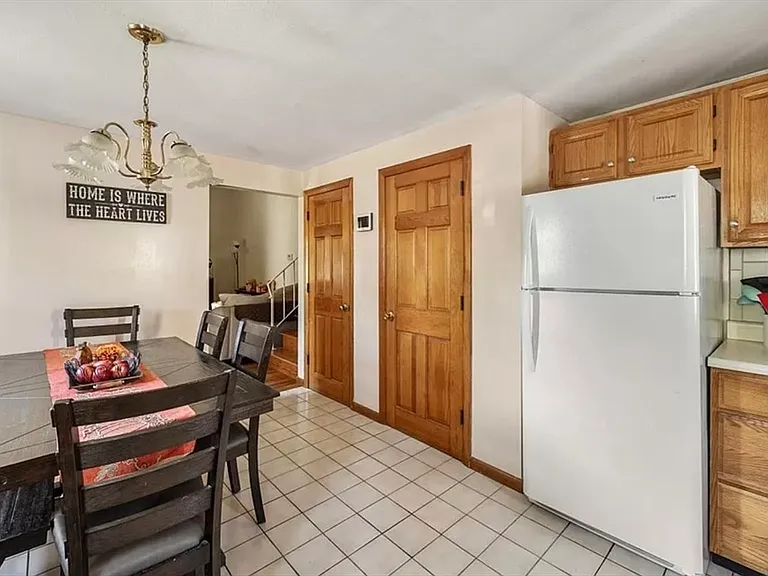 11 Boyden St #1 — Photo 4