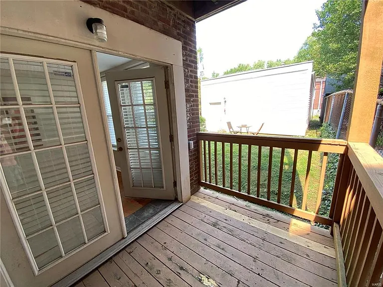 5375 Pershing Ave #1E — Photo 19