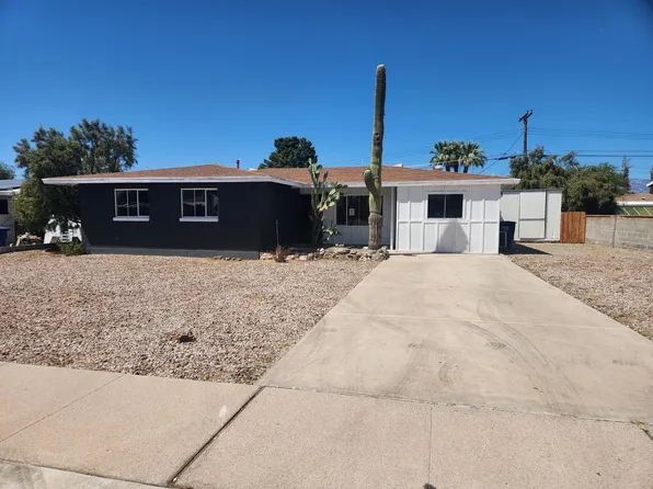 7033 E Calle Orion, Tucson, AZ 85710