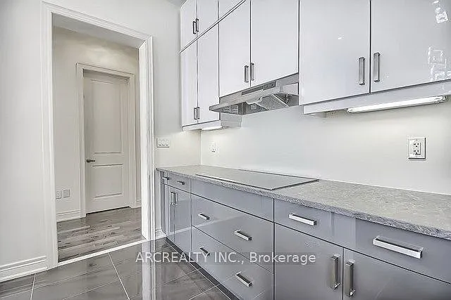79 Baldry Ave — Photo 18
