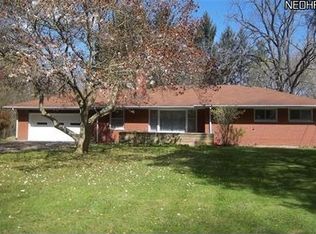 930 Old Furnace Rd, Youngstown, OH 44511