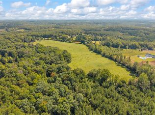 104 Nectarine Cir, Walhalla, SC 29691