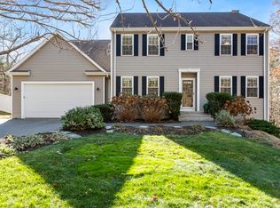 298 Mendon Rd, Northbridge, MA 01534