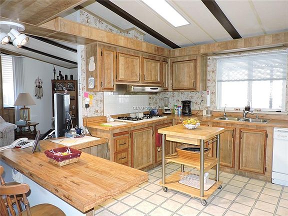 4th image of 3404 Haleakala Dr