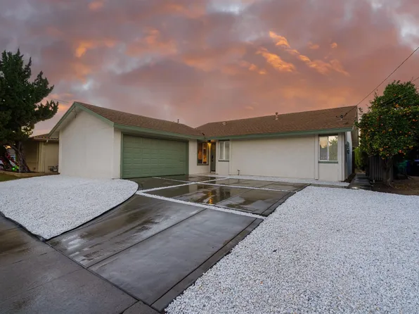 6376 Lake Como Ave, San Diego, CA 92119