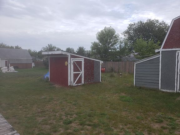 4th image of 1052 Knollwood Dr