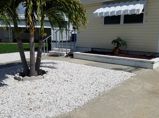 715 51st Avenue Plz W, Bradenton, FL 34207