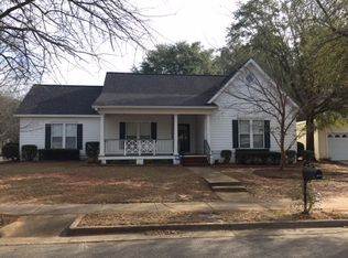 201 Forsythia Ln, Dothan, AL 36305