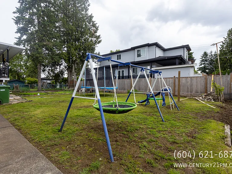 2114 Bakerview St #UPPER — Photo 24
