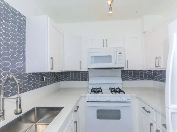 87-126 Helelua St APT D105, Waianae, HI 96792
