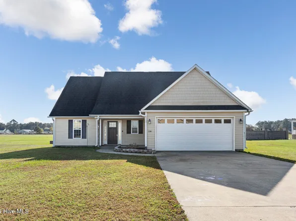 114 Cherry Grove Drive, Richlands, NC 28574