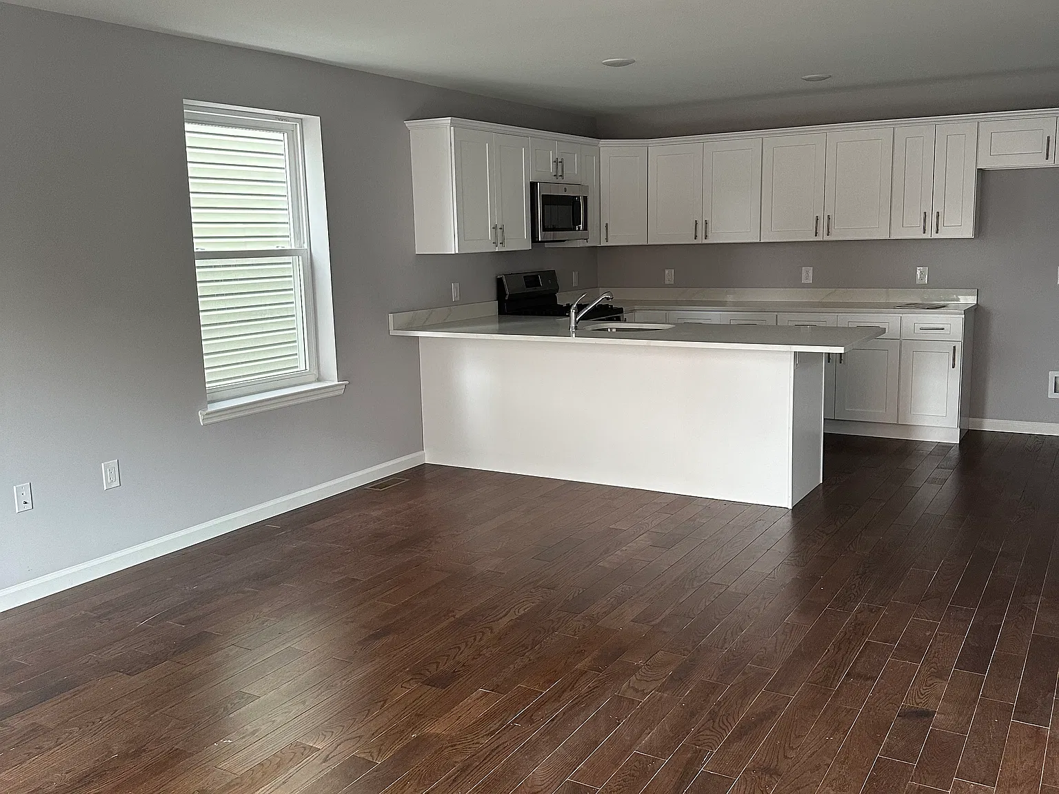 3 bed, $2,750 — Photo 4