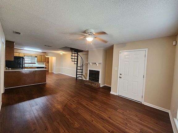 Living room open floorplan