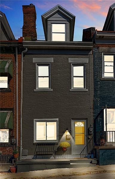 2nd image of 305 46th St