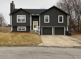 1311 Deena St, Pleasant Hill, MO 64080