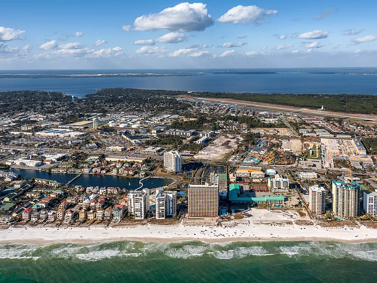 Olympus Emerald Coast — Photo 44
