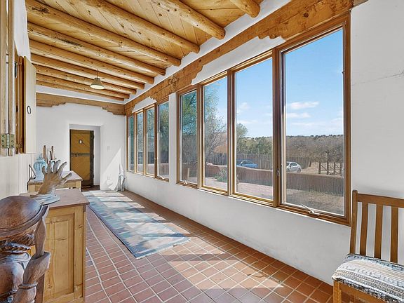 4th image of 442 Los Pinos Rd