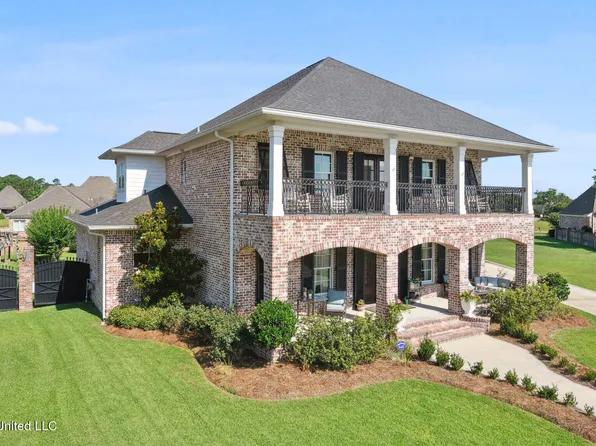 442 Goose Pointe Blvd, Biloxi, MS 39531