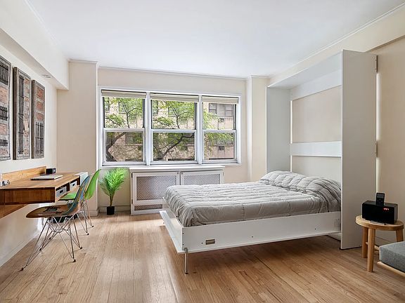 2nd image of 321 E 45th St APT 3H