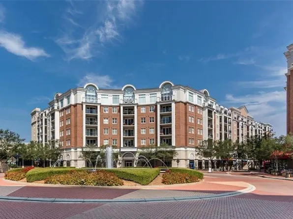 4620 Piedmont Row Dr, Charlotte, NC