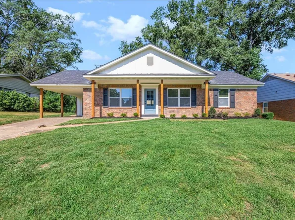 3471 Kings Arms St, Memphis, TN 38115