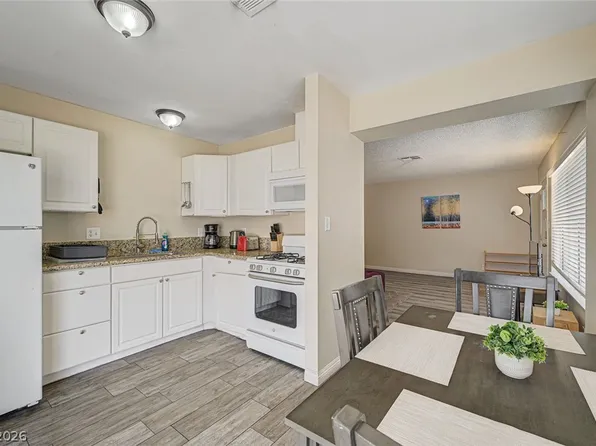 4016 Calle Paula, Paradise Town, NV 89103