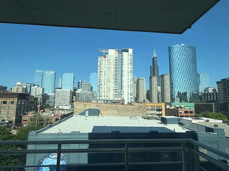 909 W Washington Blvd #714 — Photo 3