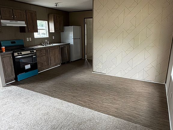 5th image of 4428 Dorsey Dr #101