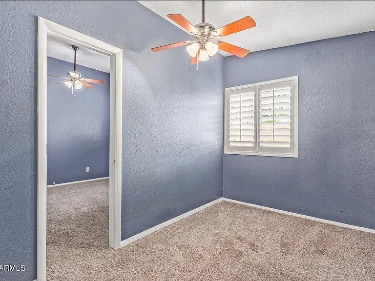 7716 W Cora Ln — Photo 10