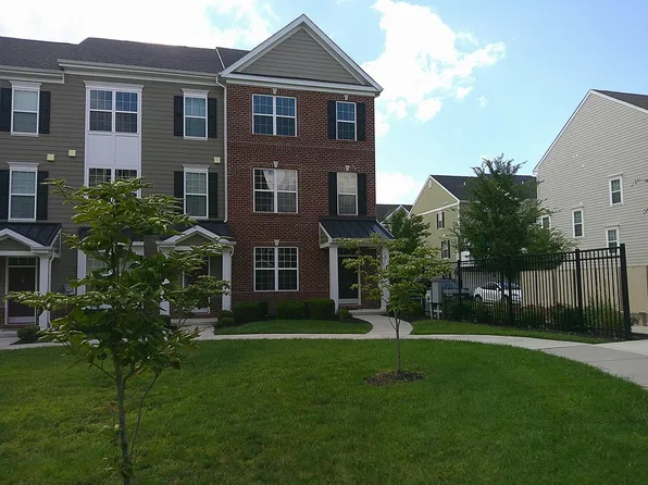 634 McComb Pl, Claymont, DE 19703