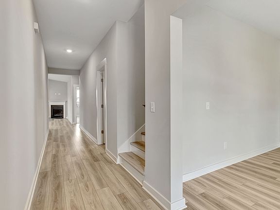 5th image of 855 Nightingale Avenue Lot #1281