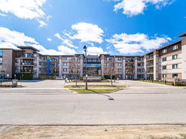 128 Garden Dr #418, Oakville, ON L6K 0H7