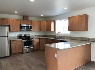 613 3rd Ave NE #7, Ephrata, WA 98823