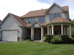 1260 Landfield Rd, Batavia, IL 60510