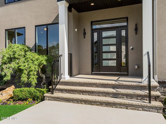 2nd image of 137 Sims Avenue