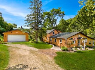 31727 County Road 16, La Crescent, MN 55947