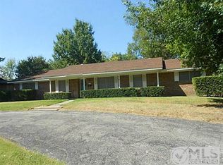 297 Glen Oaks Rd, Bonham, TX 75418