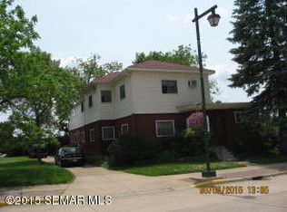147 W Pearl St, Owatonna, MN 55060