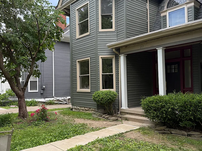 217 Wallace Ave #1 — Photo 3