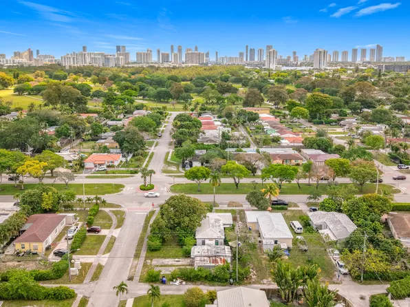 17590 NE 19th Avenue, North Miami Beach, FL 33162